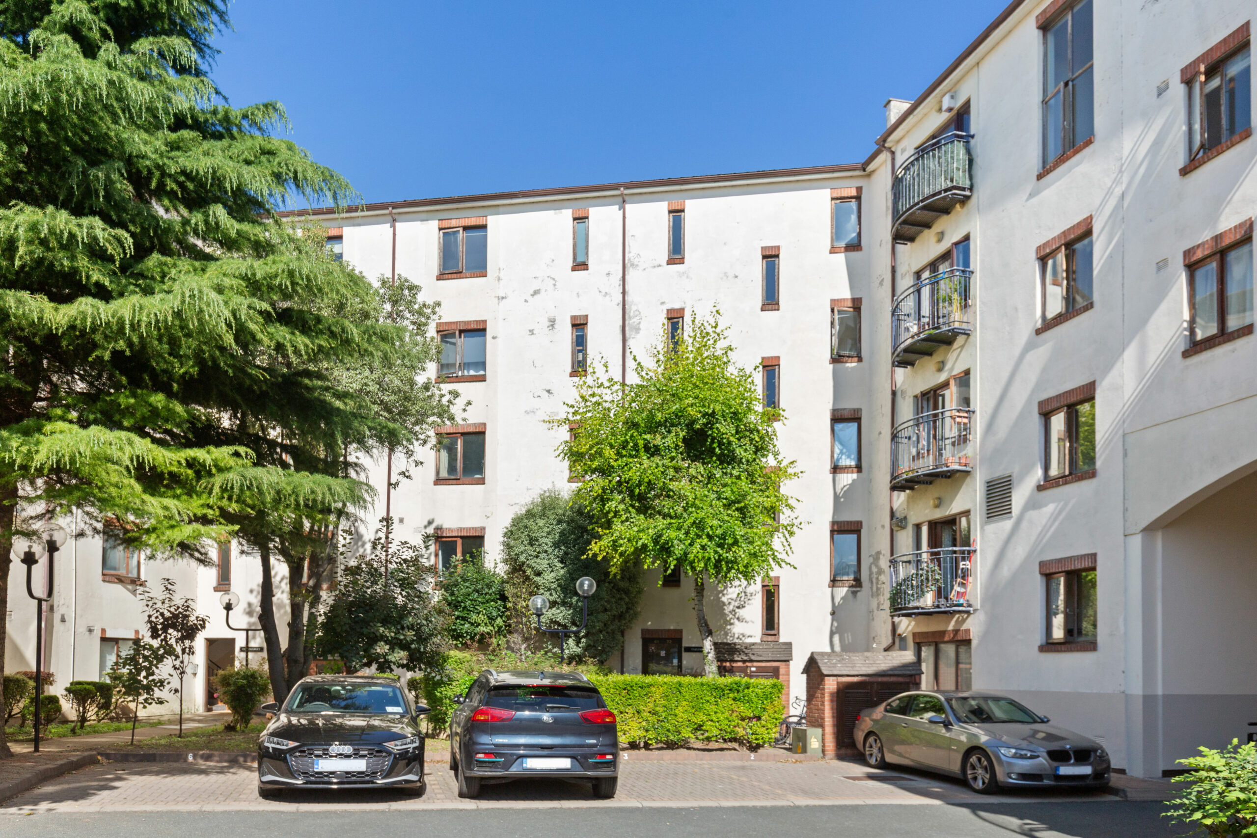 Apt 61, The Tailors, Bertram Court